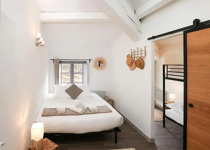 N3 Des Etudes Duplex Hypercentre Wifi Conciergeriedamecarcas Apartment *