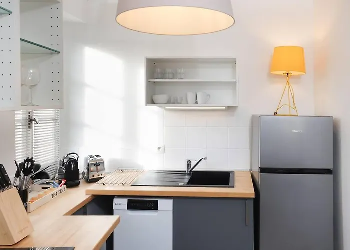 N3 Des Etudes Duplex Hypercentre Wifi Conciergeriedamecarcas *