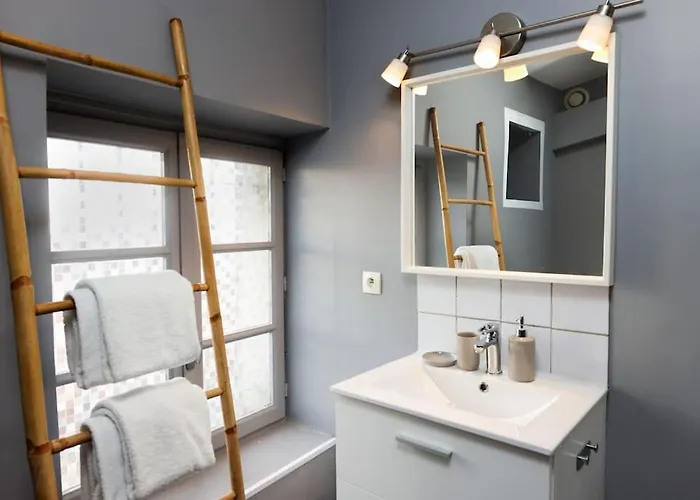 N3 Des Etudes Duplex Hypercentre Wifi Conciergeriedamecarcas Apartment